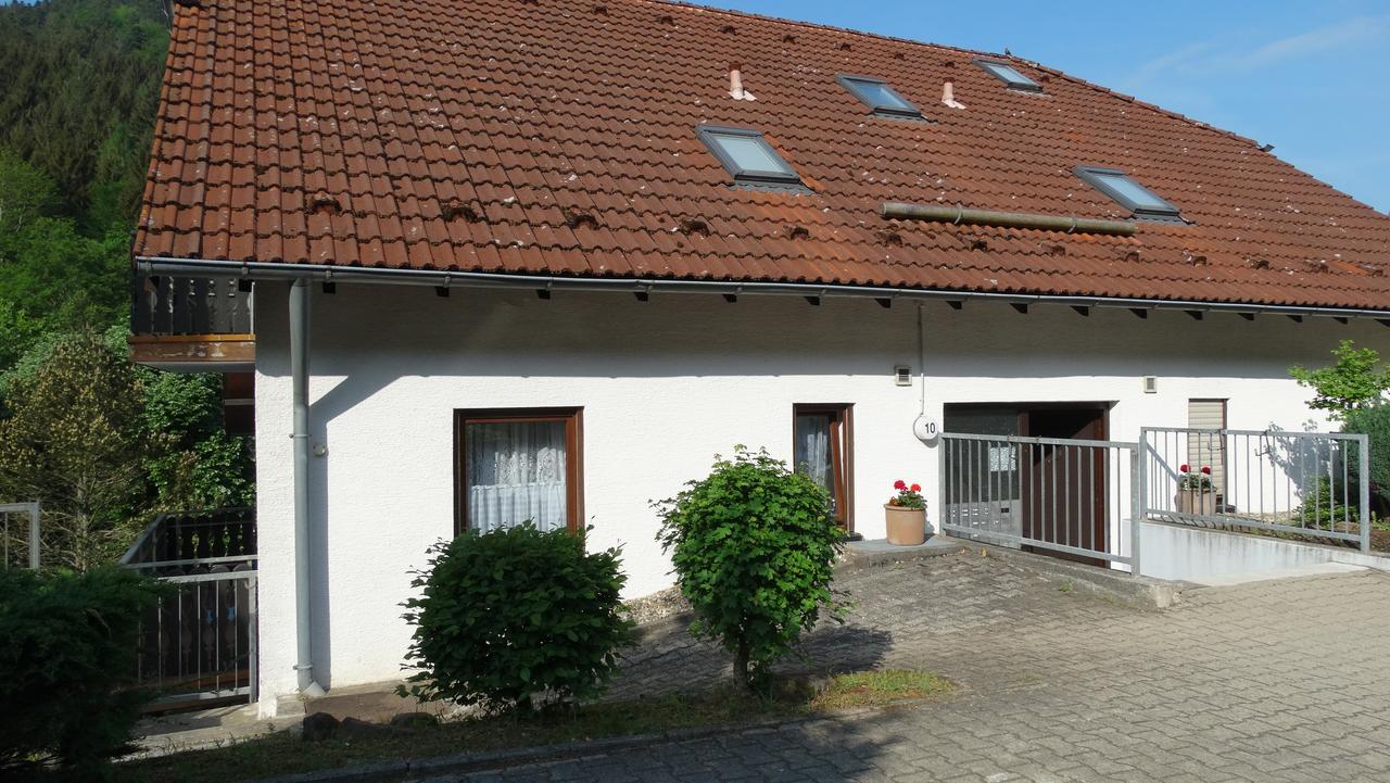 Alb-Rosa Apartment Bad Herrenalb Exterior foto